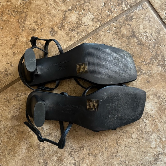 Banana Republic Black Leather Block Heels - Women’s Size 8 - Picture 5 of 5